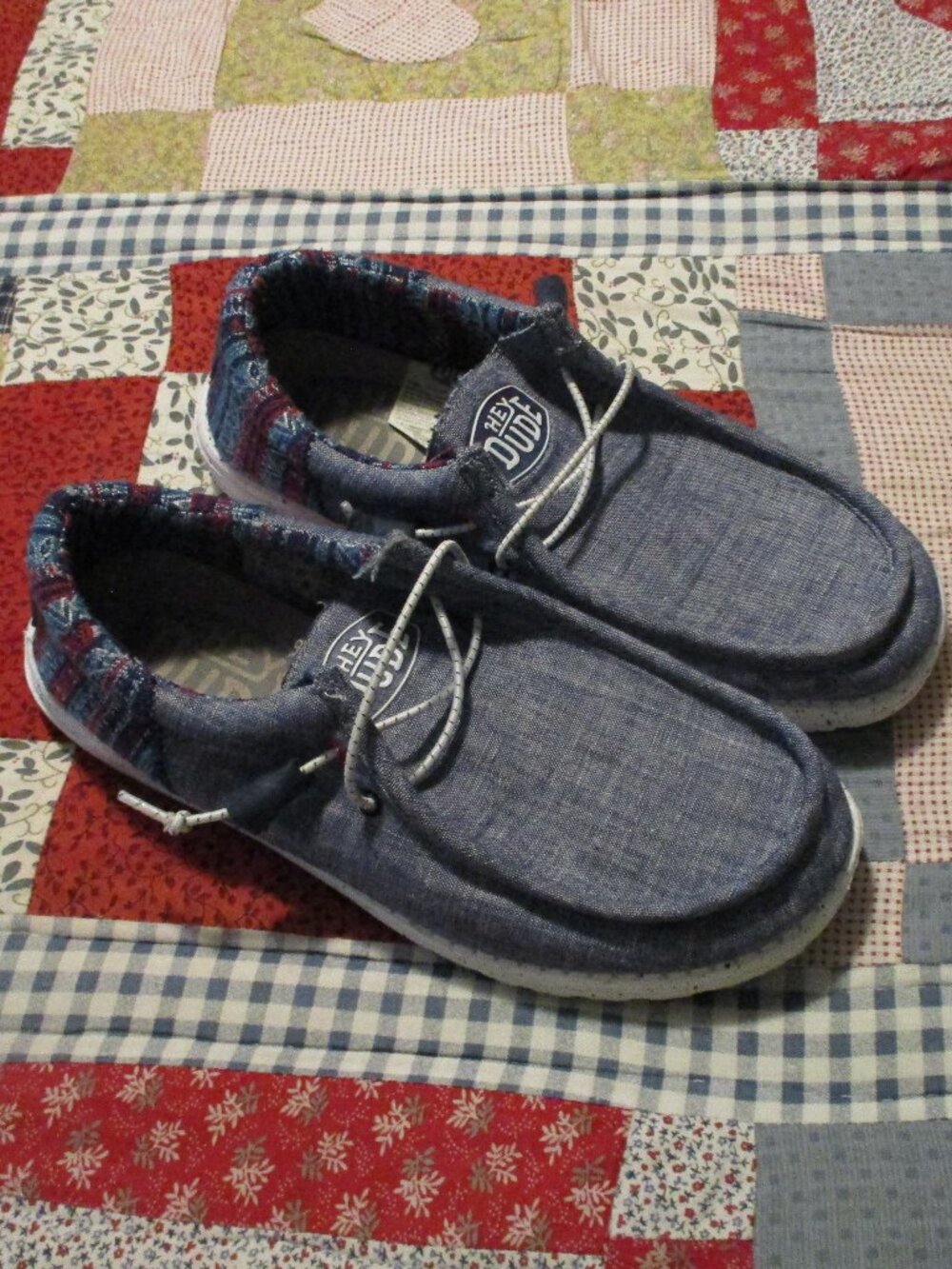 Hey Dude Wally Funk Jacquard Aztec Slip Ons Loafers Blue Mens 8 Womens 10